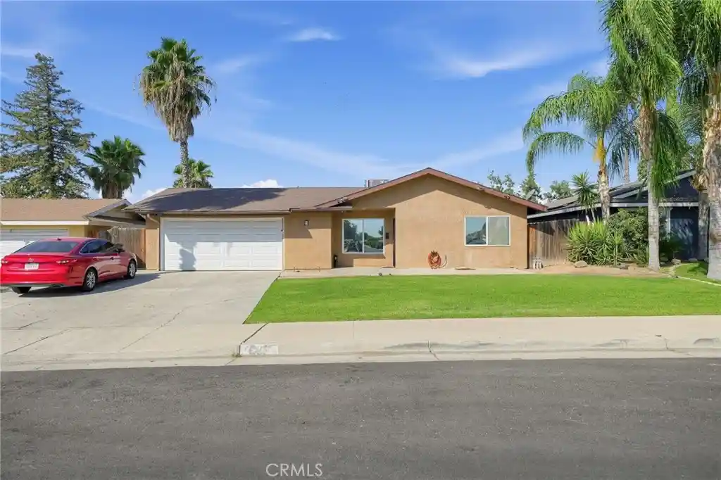 Single family home for sale at 4501 Highland Hills, Bakersfield, CA 93308 | MLS# OC26208832