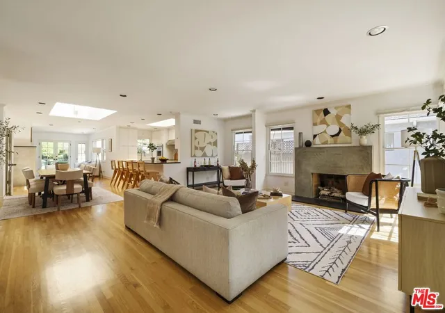 Photo 3 of Sale Pending at 2429 26th Street, Santa Monica, CA 90405 | MLS# 26991391 | Listing updated on 2026-10-04