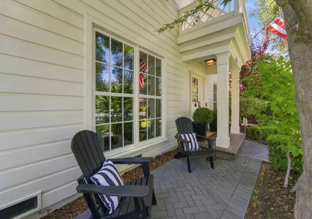 Photo 3 of Single family home for sale at 104 Bella Vista Ct, Los Gatos, CA 95032 | MLS# ML82062515 | Listing updated on 2026-10-10
