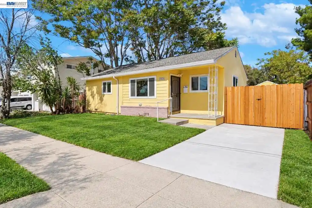 Photo 1 of Single family home for sale at 2056 Elm St, Livermore, CA 94551 | MLS# 41149307 | Listing updated on 2026-10-29