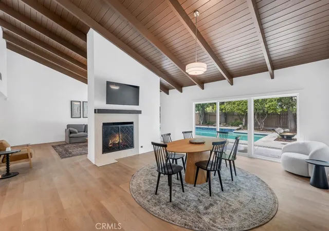 Photo 2 of Single family home for sale at 23611 Ladrillo St, Woodland Hills, CA 91367 | MLS# SR26205986 | Listing updated on 2026-09-25