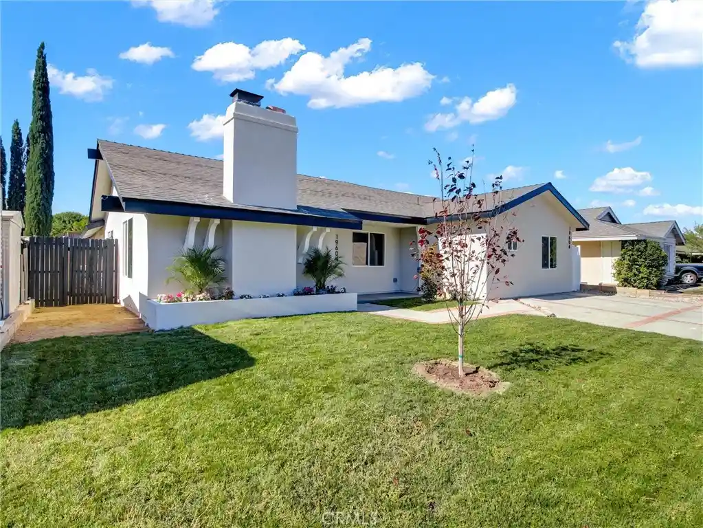 Photo 1 of Multi family home for sale at 19604 Delight St, Canyon Country, CA 91351 | MLS# SR26208914 | Listing updated on 2026-10-25