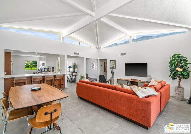 Photo 2 of Sale Pending at 344 E Avenida Granada, Palm Springs, CA 92264 | MLS# 26991473PS | Listing updated on 2026-09-24