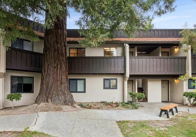 Photo 2 of Condo for sale at 1001 E Evelyn Ter #158, Sunnyvale, CA 94086 | MLS# ML82062530 | Listing updated on 2026-10-11