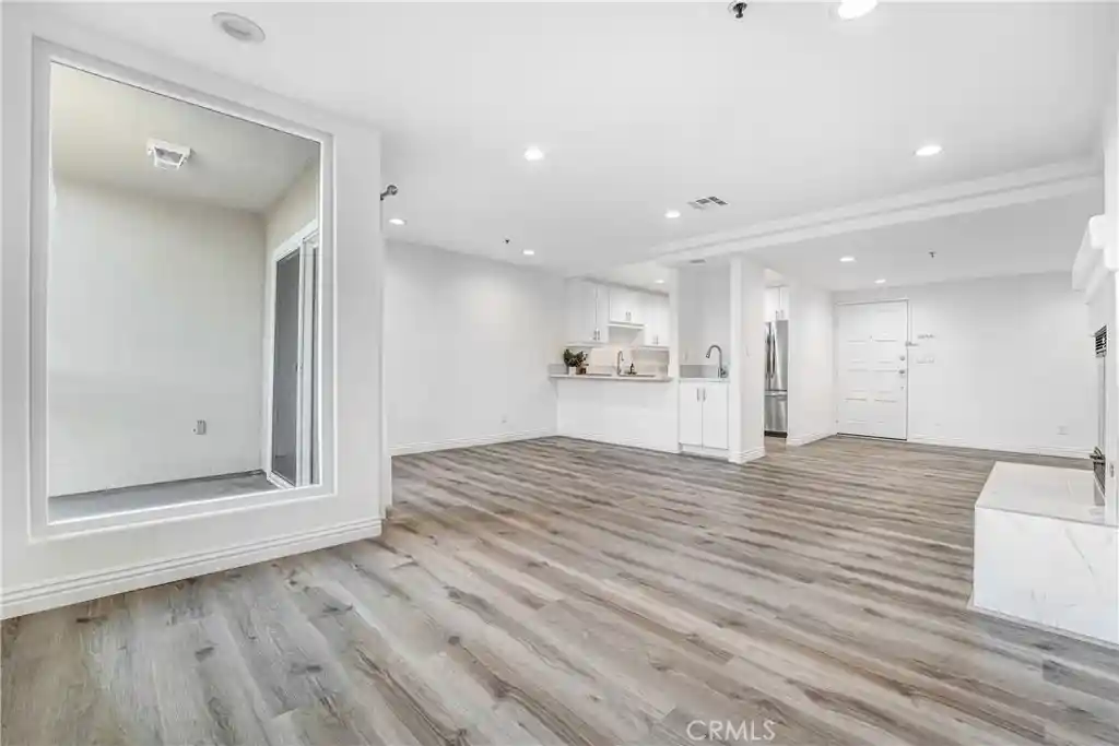 Condo for sale at 335 S Sierra Madre #203B, Pasadena, CA 91107 | MLS# PW26207852