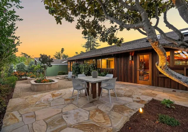 Photo 2 of Sale Pending at 39 Ortalon Ave, Santa Cruz, CA 95060 | MLS# ML82061964 | Listing updated on 2026-10-06