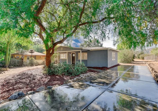 Photo 3 of Single family home for sale at 3527 N Mills, Claremont, CA 91711 | MLS# CV26208852 | Listing updated on 2026-10-10