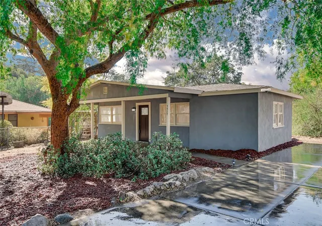 Photo 4 of Single family home for sale at 3527 N Mills, Claremont, CA 91711 | MLS# CV26208852 | Listing updated on 2026-10-10