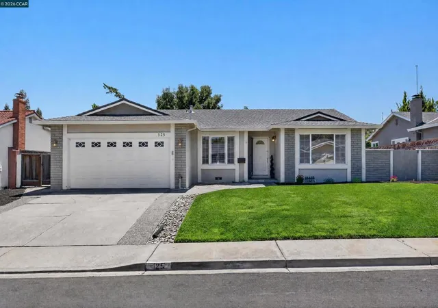 Photo 2 of Single family home for sale at 125 Wilton Pl, San Ramon, CA 94583 | MLS# 41149325 | Listing updated on 2026-10-08