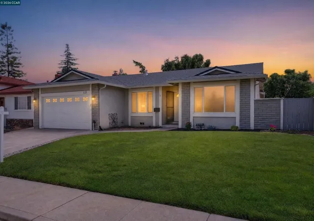 Photo 3 of Single family home for sale at 125 Wilton Pl, San Ramon, CA 94583 | MLS# 41149325 | Listing updated on 2026-10-08