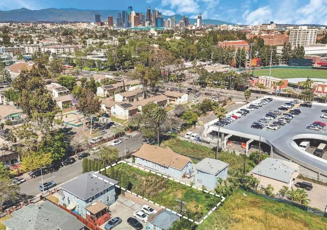 Photo 3 of Land for sale at 1146 West 35th, Los Angeles, CA 90007 | MLS# SB26209053 | Listing updated on 2026-09-24