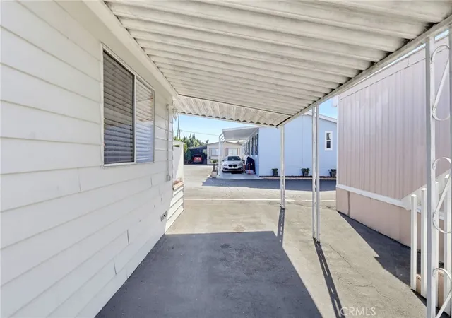 Photo 3 of Manufactured home for sale at 2060 Newport Blvd #21, Costa Mesa, CA 92627 | MLS# OC26208459 | Listing updated on 2026-09-26