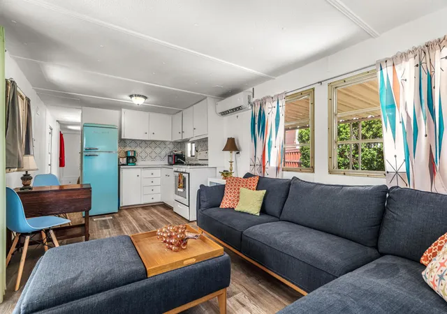 Photo 3 of Manufactured home for sale at 254 Cherokee St, Palm Springs, CA 92264 | MLS# 219153189PS | Listing updated on 2026-10-02