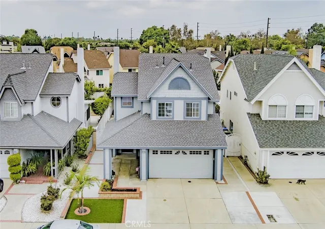 Photo 1 of Single family home for sale at 400 Lisabeth Ct N, Santa Ana, CA 92703 | MLS# OC26208274 | Listing updated on 2026-10-11