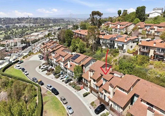 Photo 3 of Townhouse for sale at 6862 Camino Berdecio, San Diego, CA 92111 | MLS# 260023375SD | Listing updated on 2026-09-24