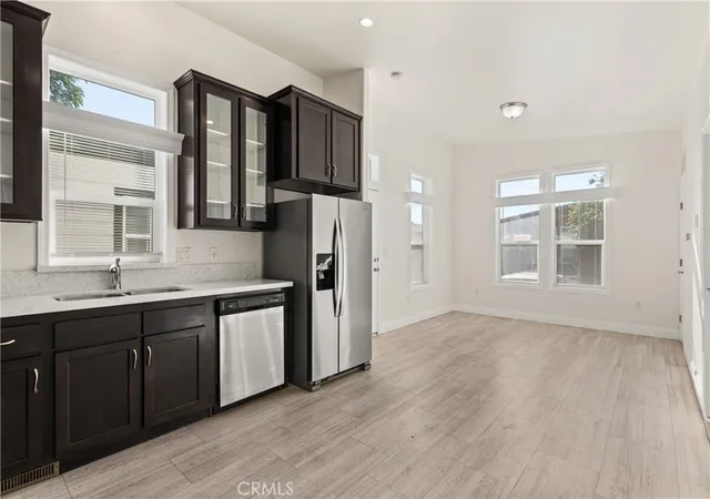 Photo 2 of Manufactured home for sale at 8250 Lankershim Blvd #Space 185, North Hollywood, CA 91605 | MLS# CV26208200 | Listing updated on 2026-10-10