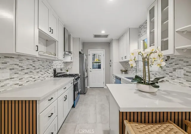 Photo 3 of House for sale at 767 Fairmont Ave, Glendale, CA 91203 | MLS# GD26209138 | Listing updated on 2026-09-25