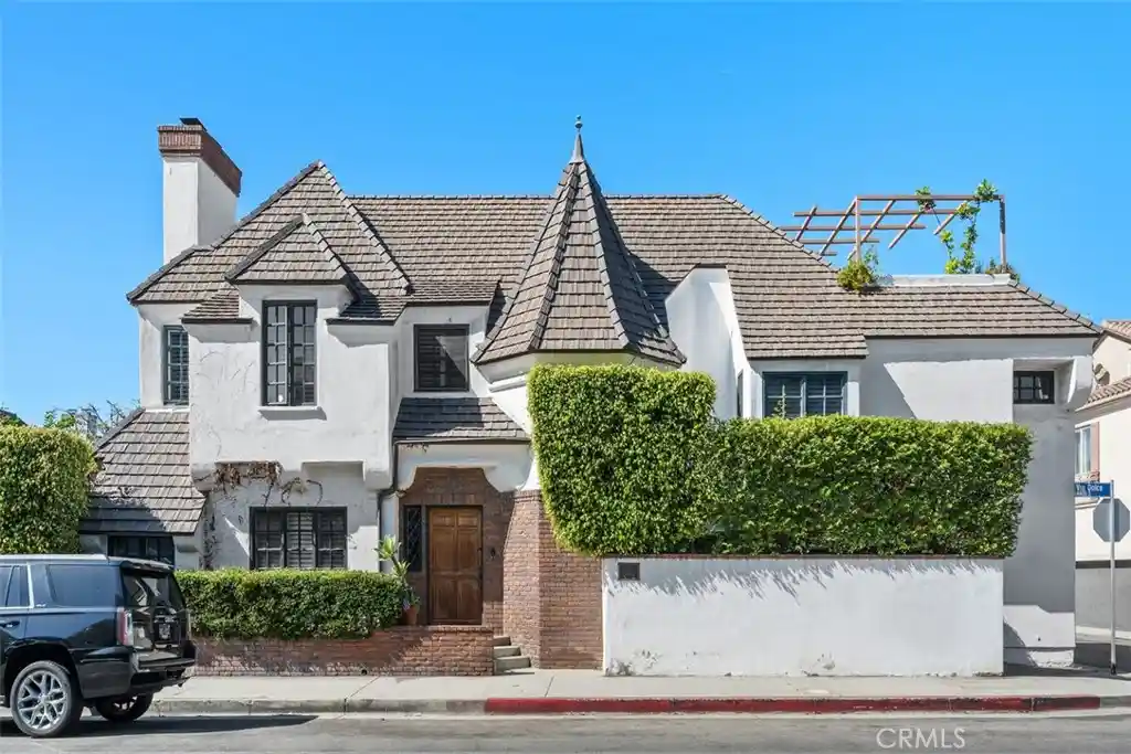 Single family home for sale at 137 Northstar Mall, Marina Del Rey, CA 90292 | MLS# OC26208859