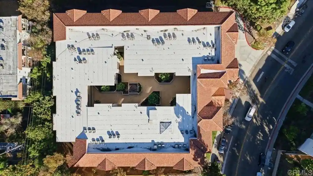 Listing Photo 41 - Condo for sale in 3078 Broadway located at 3078 Broadway, San Diego, CA 92102 - Unit #307