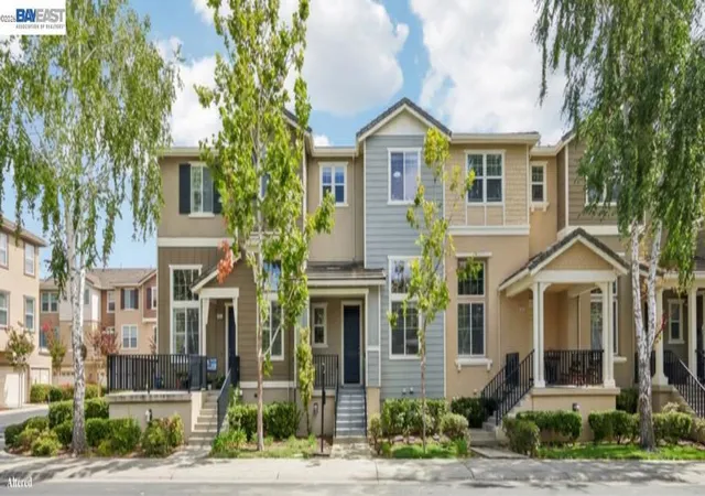 Photo 2 of Condo for sale at 6373 Byron Ln, San Ramon, CA 94582 | MLS# 41149345 | Listing updated on 2026-10-08