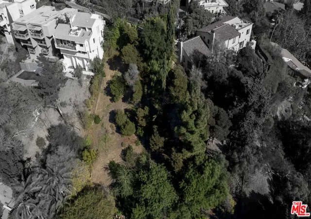Photo 2 of Land for sale at 1579 Lindacrest Dr, Beverly Hills, CA 90210 | MLS# 26992771 | Listing updated on 2026-09-24