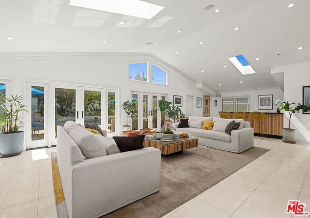 Photo 1 of Single family home for sale at 14236 Margate St, Sherman Oaks, CA 91401 | MLS# 26992365 | Listing updated on 2026-10-09