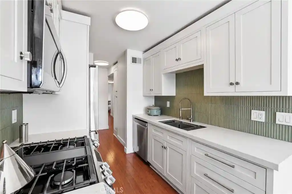 Photo 1 of Condo for sale at 25987 Via Pera, Mission Viejo, CA 92691 | MLS# OC26201924 | Listing updated on 2026-10-27