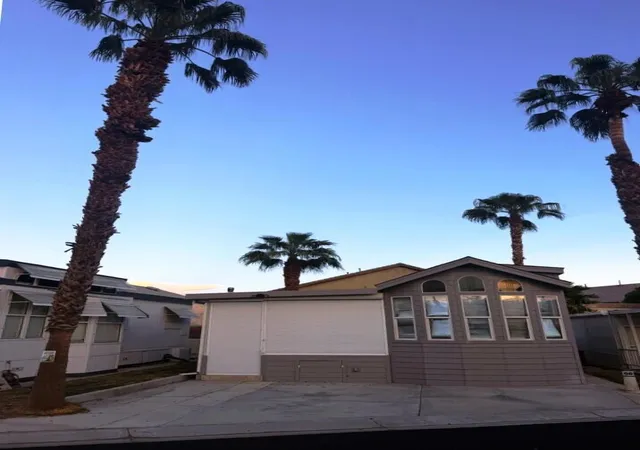 Photo 1 of Manufactured home for sale at 84136 Ave 44 #661, Indio, CA 92203 | MLS# 219153202DA | Listing updated on 2026-09-29