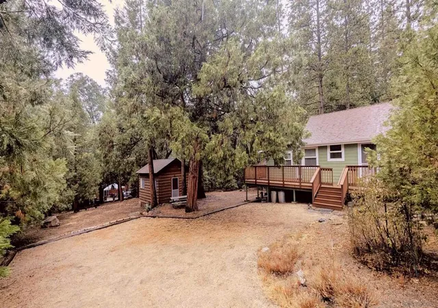 Photo 3 of Single family home for sale at 25125 Rim Rock Rd, Idyllwild, CA 92549 | MLS# 260023398SD | Listing updated on 2026-09-25