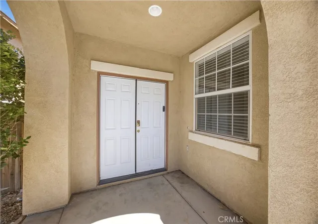 Photo 2 of Single family home for sale at 14368 Honeyhill St, Victorville, CA 92394 | MLS# DW26208899 | Listing updated on 2026-10-10