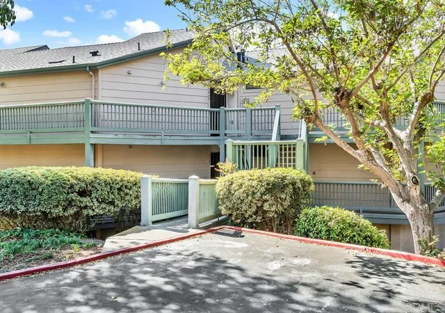 Photo 2 of Sale Pending at 3049 Golden Oak Way, Spring Valley, CA 91978 | MLS# PTP2607241 | Listing updated on 2026-10-10