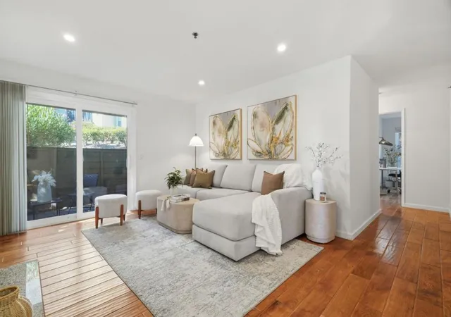 Listing Photo 5 - Condo for sale in building located at 661 Royston Ln, Hayward, CA 94544 - Unit #140