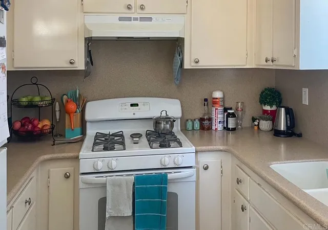 Photo 2 of House for sale at 1964 Arnold Way, Alpine, CA 91901 | MLS# PTP2607240 | Listing updated on 2026-09-25
