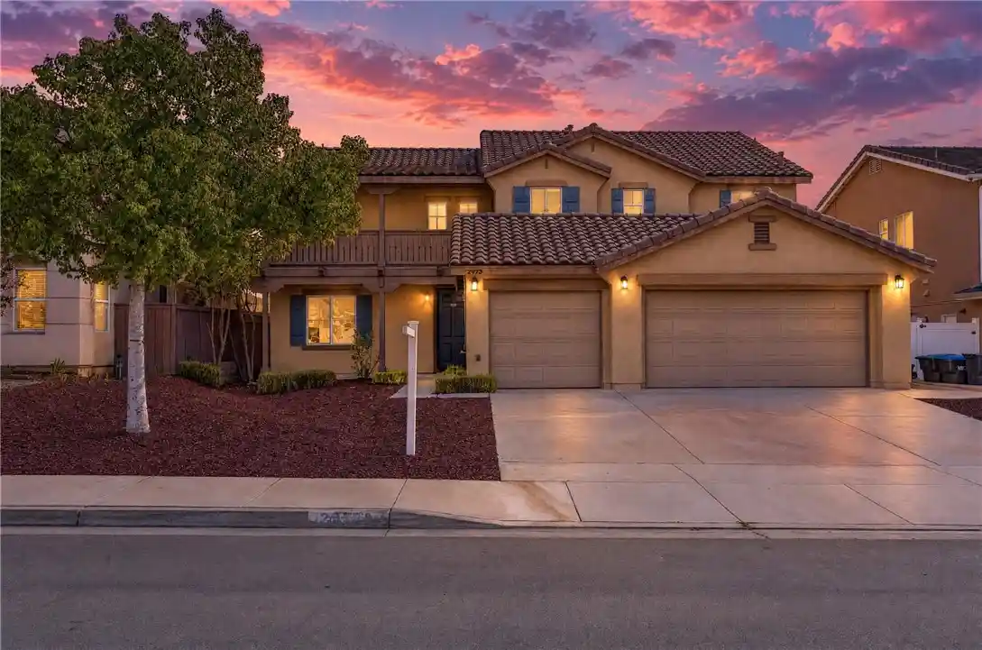 Photo 1 of Sale Pending at 29323 Broken Arrow Way, Murrieta, CA 92563 | MLS# SW26209331 | Listing updated on 2026-10-25