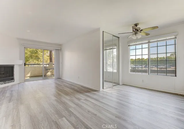 Photo 2 of Condo for sale at 5515 Canoga Ave #105, Woodland Hills, CA 91367 | MLS# SR26209224 | Listing updated on 2026-09-25