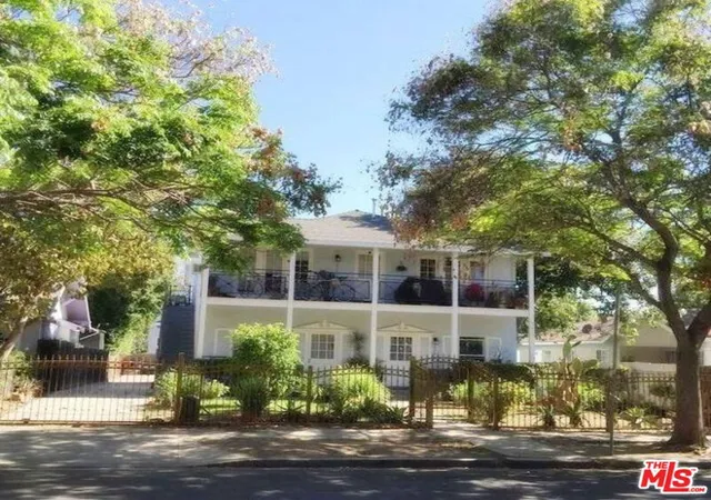 Multi family home for sale at 6640 Leland Way, Los Angeles, CA 90028 | MLS# 26992613