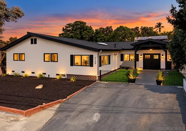 Photo 1 of Single family home for sale at 210 S Orange Ave, Fallbrook, CA 92028 | MLS# 260023420SD | Listing updated on 2026-10-02