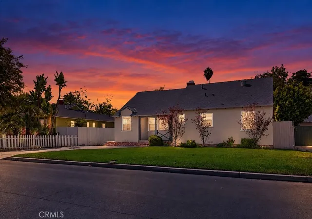 Photo 2 of Single family home for sale at 7507 Gaviota Ave, Van Nuys, CA 91406 | MLS# SR26209178 | Listing updated on 2026-10-07