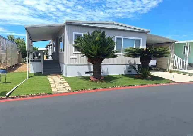 Manufactured home for sale at 501 Anita #108, Chula Vista, CA 91911 | MLS# PTP2607250
