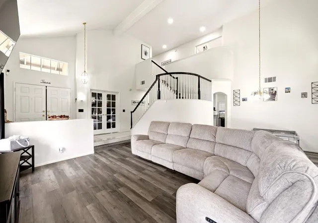 Photo 3 of Single family home for sale at 43115 Corte Fresca, Temecula, CA 92592 | MLS# PTP2607249 | Listing updated on 2026-09-25