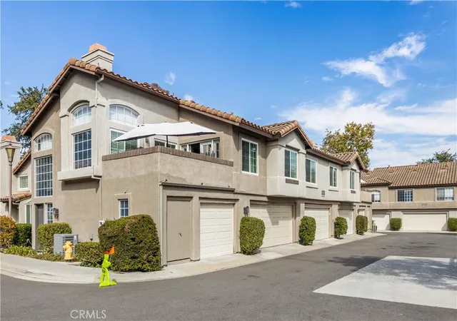Photo 2 of Single family home for sale at 10 Tamarac, Aliso Viejo, CA 92656 | MLS# PW26203878 | Listing updated on 2026-10-03