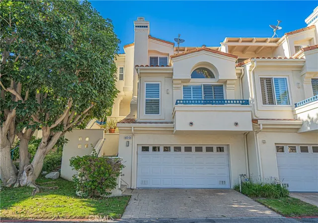 Photo 1 of Townhouse for sale at 6473 Zuma View #134, Malibu, CA 90265 | MLS# SR26203850 | Listing updated on 2026-10-04