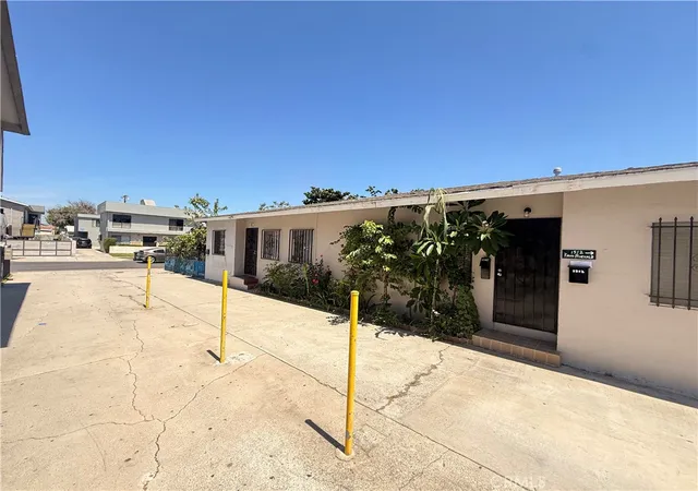 Photo 3 of House for sale at 1510 West 84th, Los Angeles, CA 90047 | MLS# PW26209464 | Listing updated on 2026-09-26