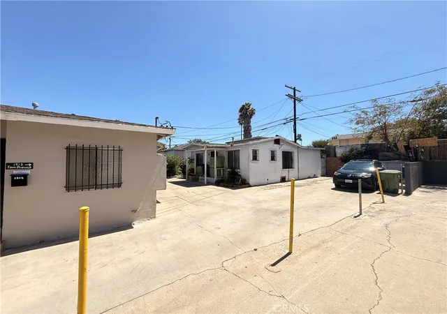 Photo 4 of House for sale at 1510 West 84th, Los Angeles, CA 90047 | MLS# PW26209464 | Listing updated on 2026-09-26