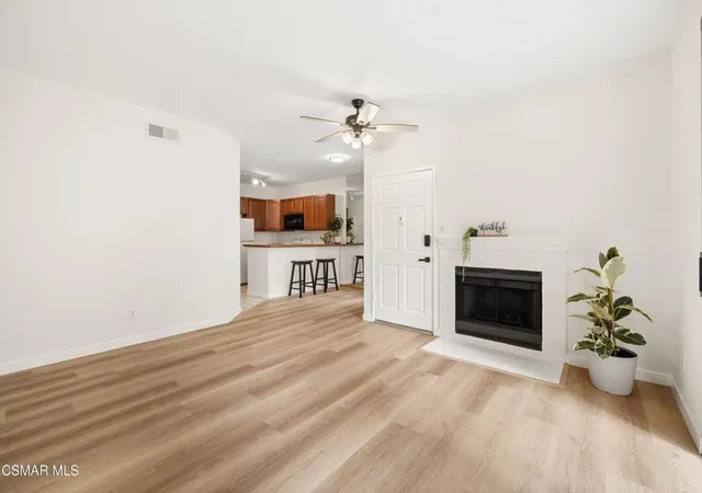 Photo 2 of Condo for sale at 2456 Pleasant Way #E, Thousand Oaks, CA 91362 | MLS# 226004576 | Listing updated on 2026-10-02