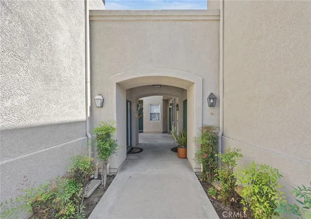 Photo 3 of Townhouse for sale at 96 Mesquite, Trabuco Canyon, CA 92679 | MLS# OC26205568 | Listing updated on 2026-09-30
