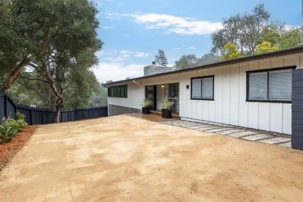 Photo 1 of Single family home for sale at 25165 Stewart Pl, Carmel, CA 93923 | MLS# ML82061973 | Listing updated on 2026-10-29