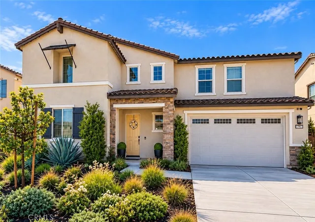 Photo 1 of Single family home for sale at 17907 Edna Valley Dr, Riverside, CA 92503 | MLS# OC26205824 | Listing updated on 2026-10-13