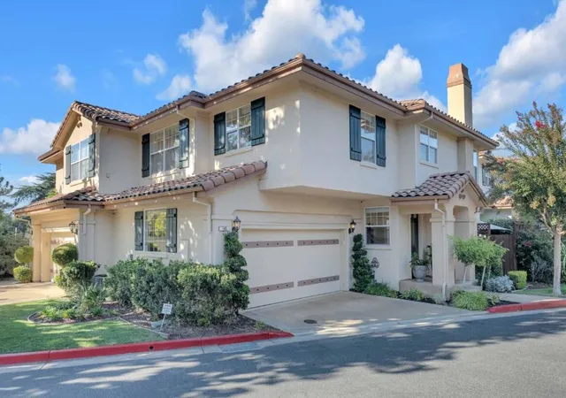 Photo 1 of Sale Pending at 185 Terreno De Flores Cir, Los Gatos, CA 95032 | MLS# ML82062624 | Listing updated on 2026-10-11
