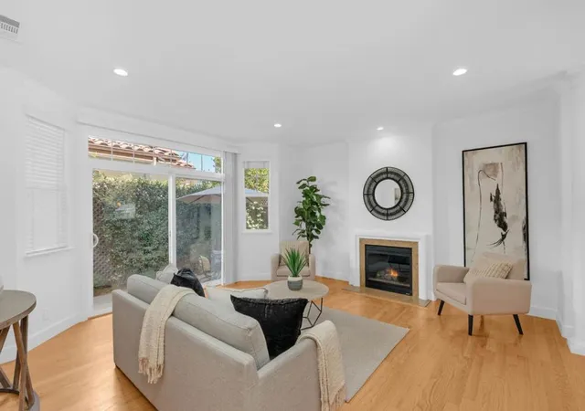 Photo 4 of Sale Pending at 185 Terreno De Flores Cir, Los Gatos, CA 95032 | MLS# ML82062624 | Listing updated on 2026-10-11